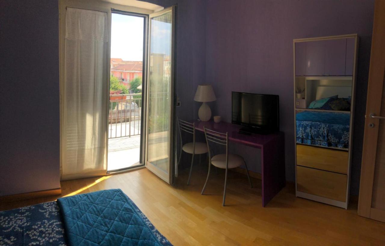 Il Giardino Della Reggia Bed & Breakfast Caserta Exterior foto